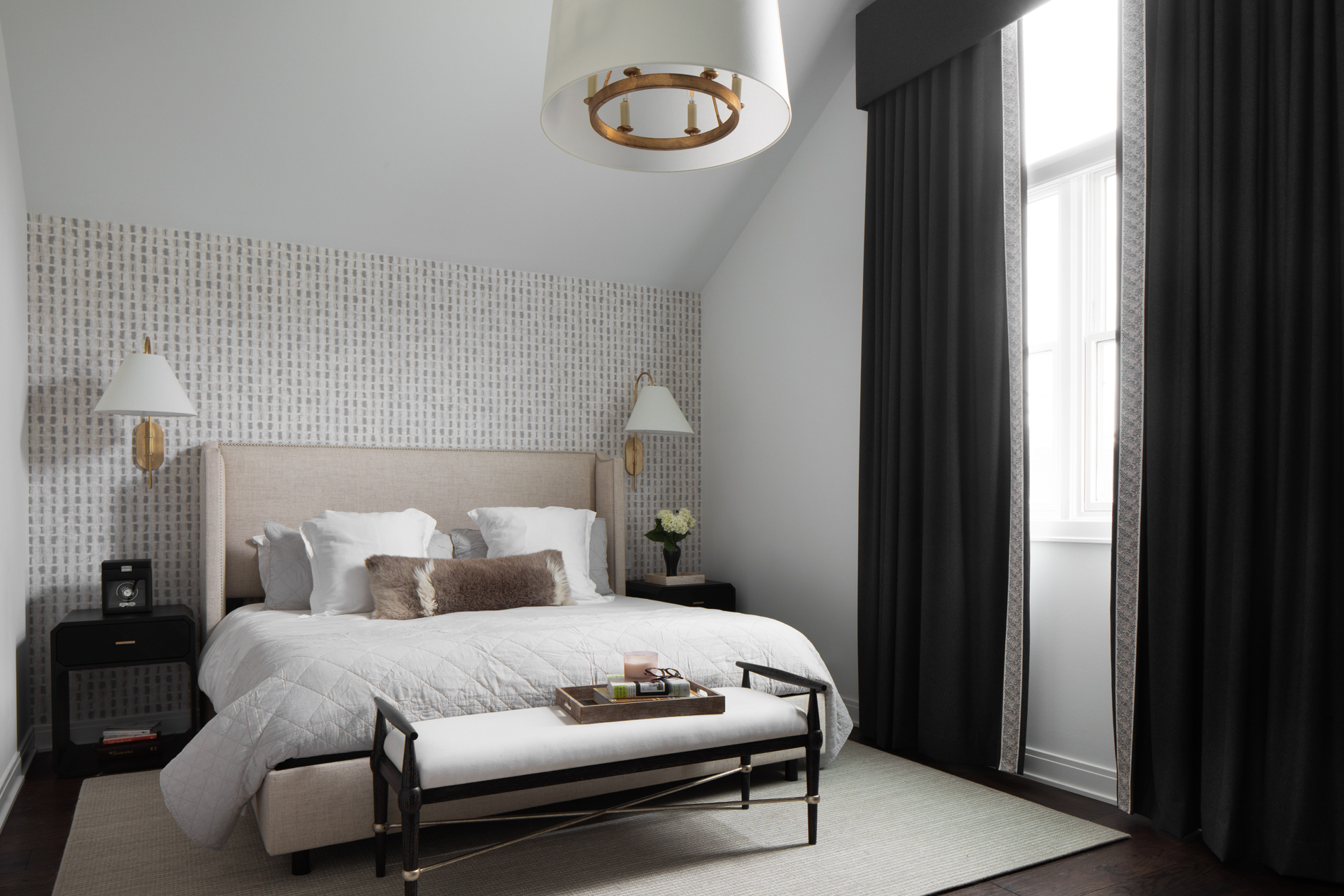 Wolcott_Ave_Matte_and_Gloss_Interiors_Ryan_Hainey_Photography001_web