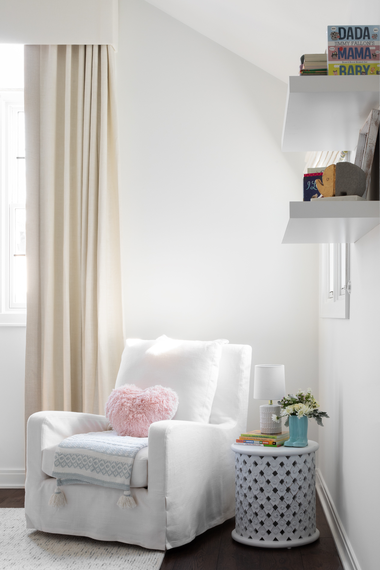 Wolcott_Ave_Matte_and_Gloss_Interiors_Ryan_Hainey_Photography005_web